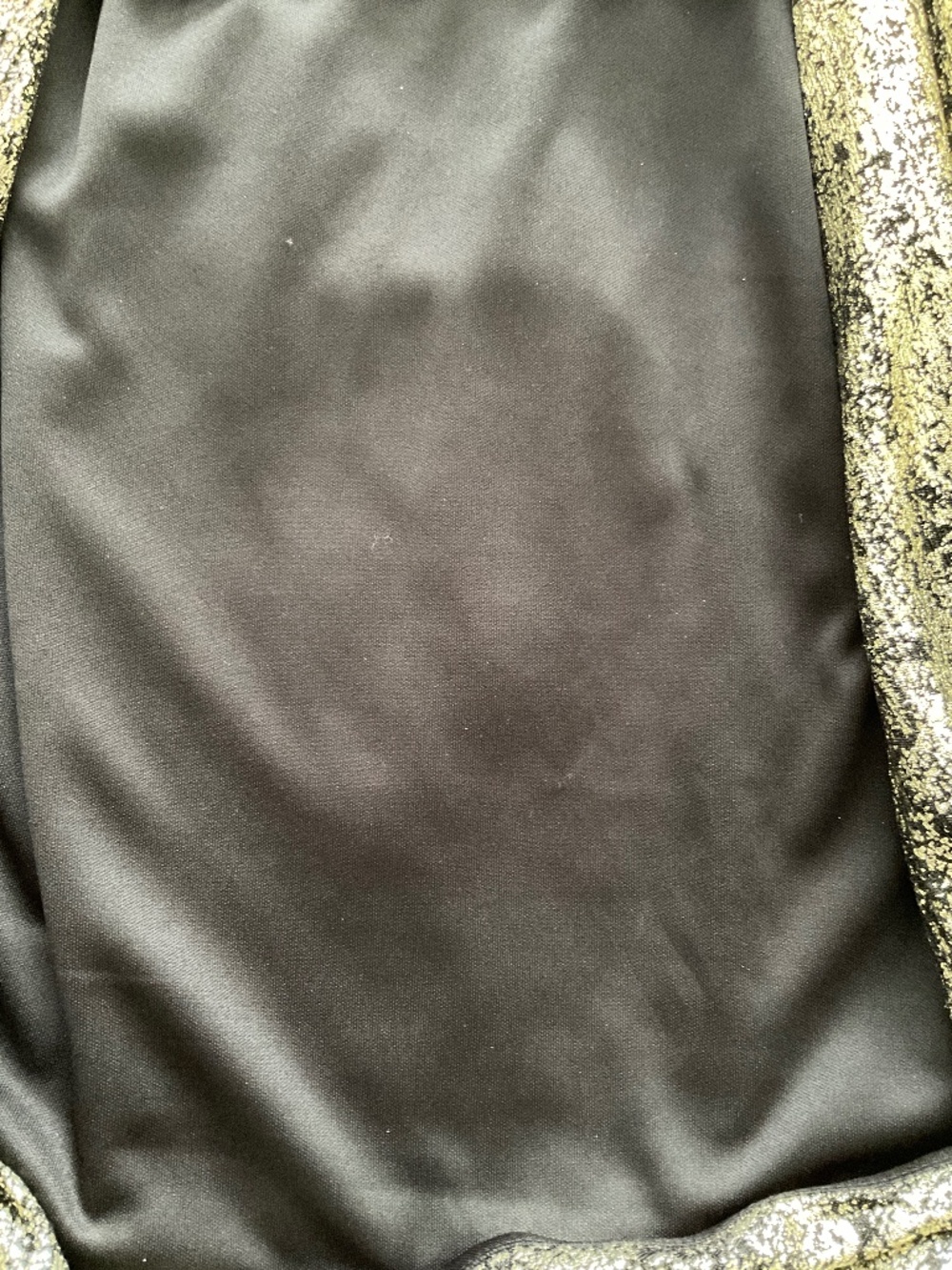 DONNA KARAN Lovely black & gold long sleeve top.  SIZE LARGE.  MAKE A STATEMENT! - Picture 11 of 11